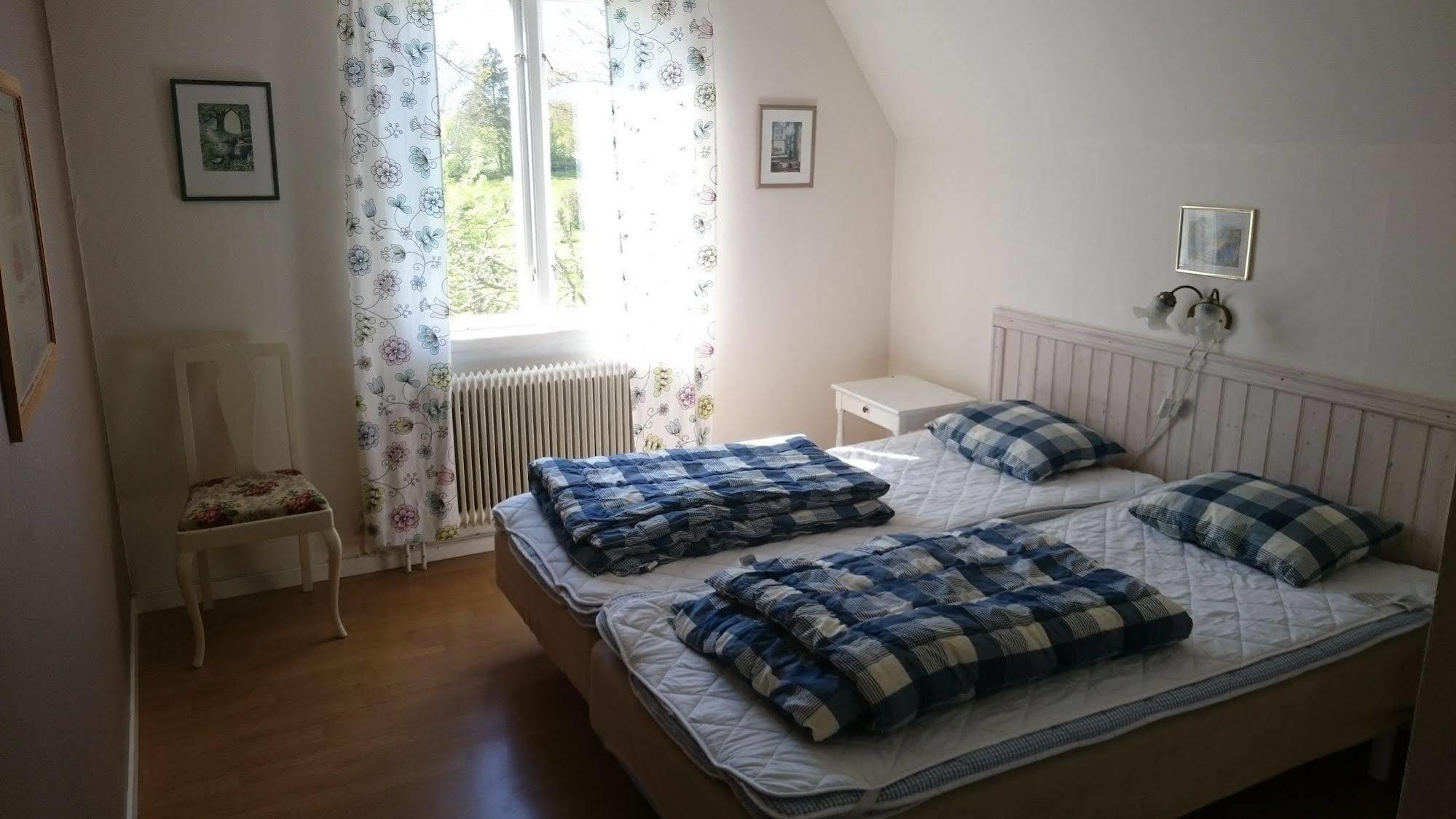 Stf Hagaby/Lantgarden Hostel Löttorp Extérieur photo